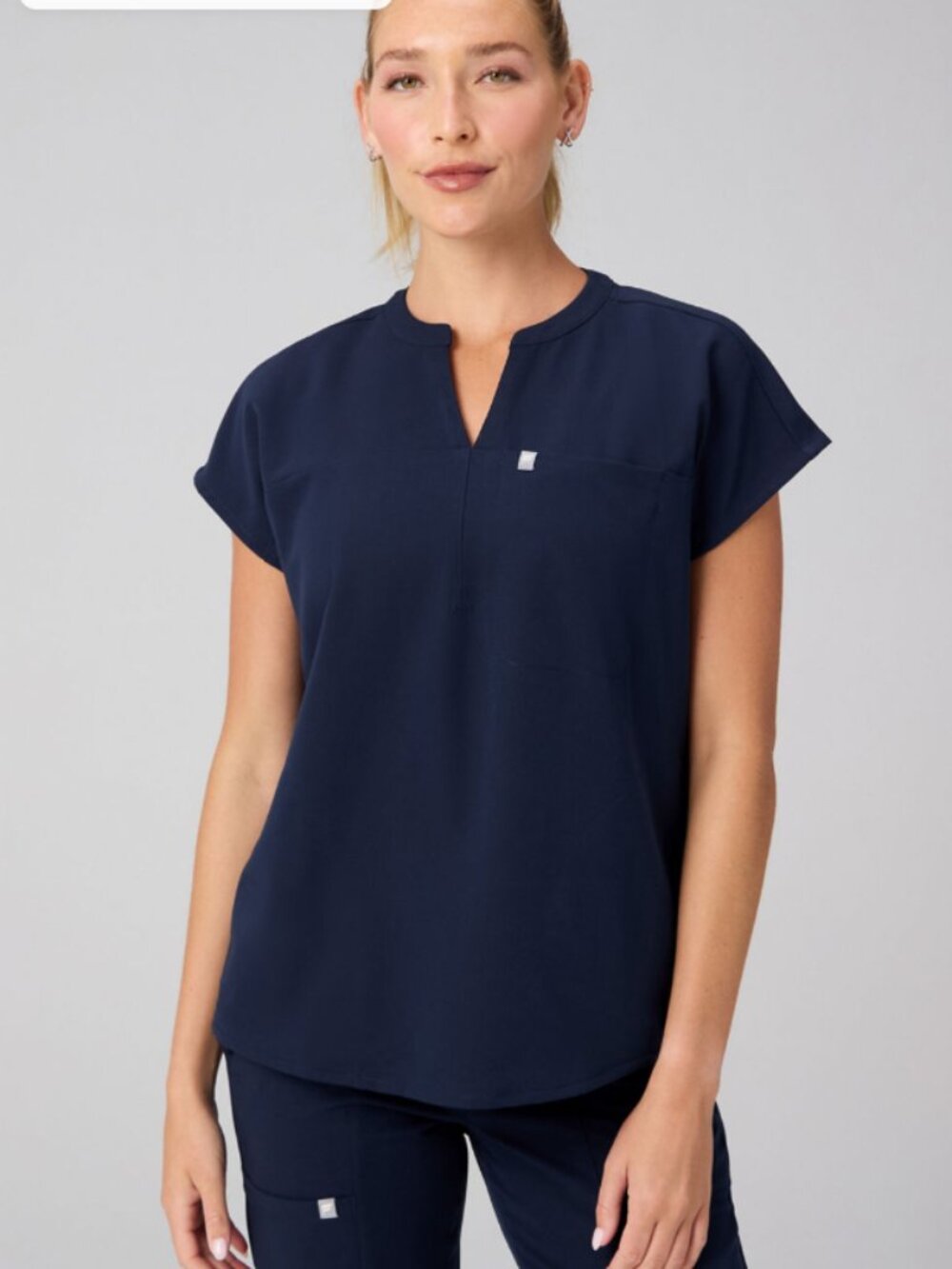 Fabletics Evolve Oversized Scrub Top